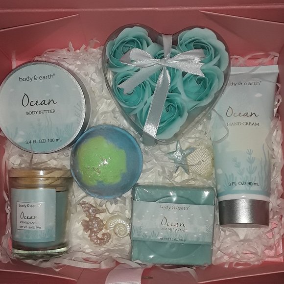 Spa Day In A Box - Picture 2 of 2